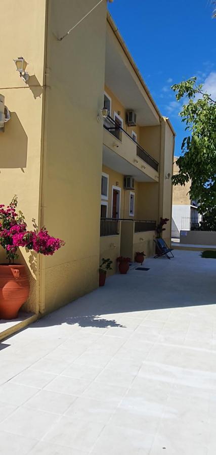 Nicoll Apartments Αχαράβη Εξωτερικό φωτογραφία