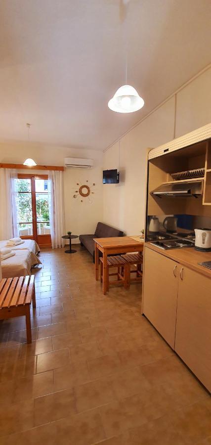 Nicoll Apartments Αχαράβη Εξωτερικό φωτογραφία
